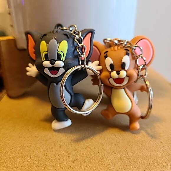 Unbranded Cat & Mouse Keychains Unisex NWOT Casual Home Collectible Gifting - Picture 5 of 5